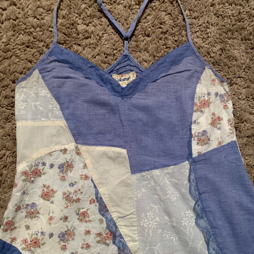 Lulumari Razorback Top - Picture 2 of 5
